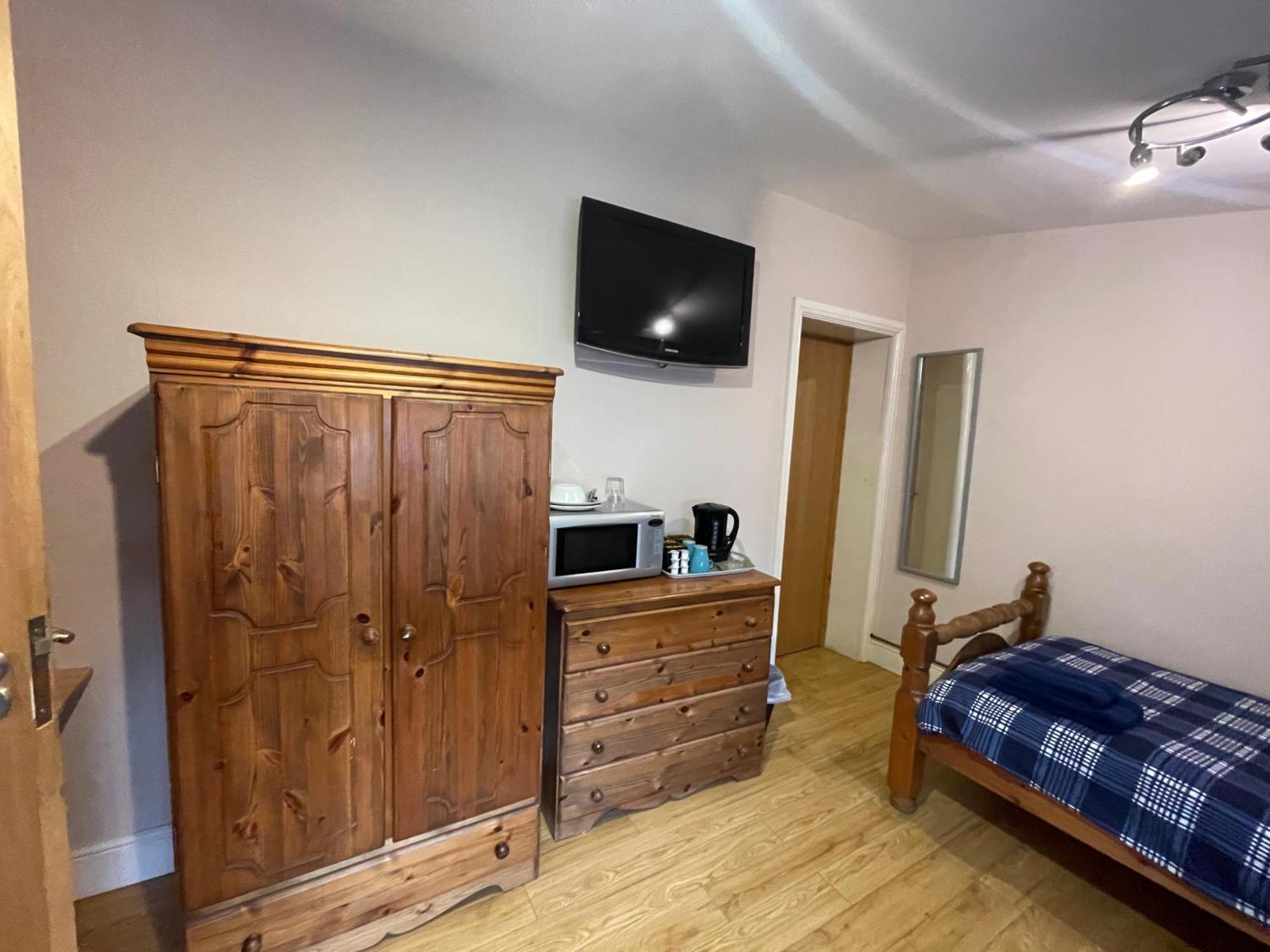 Abbey Guest House Milton Keynes Esterno foto