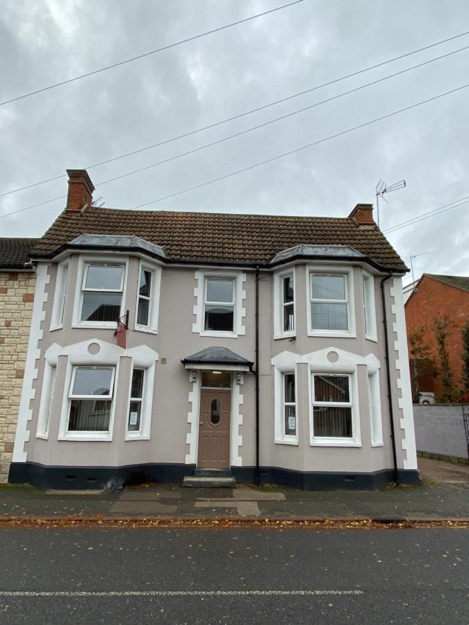 Abbey Guest House Milton Keynes Esterno foto